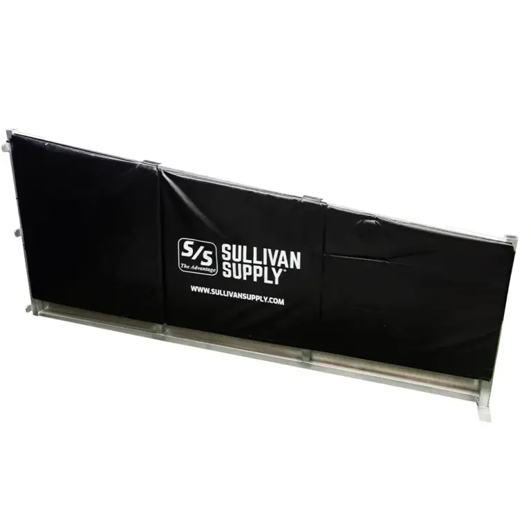 Stall divider mat